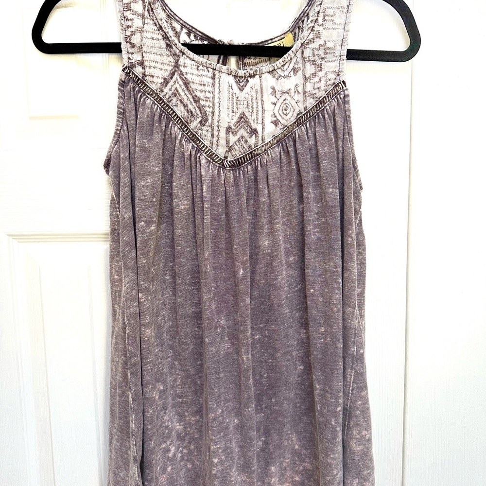 NWT Kori sleeveless top